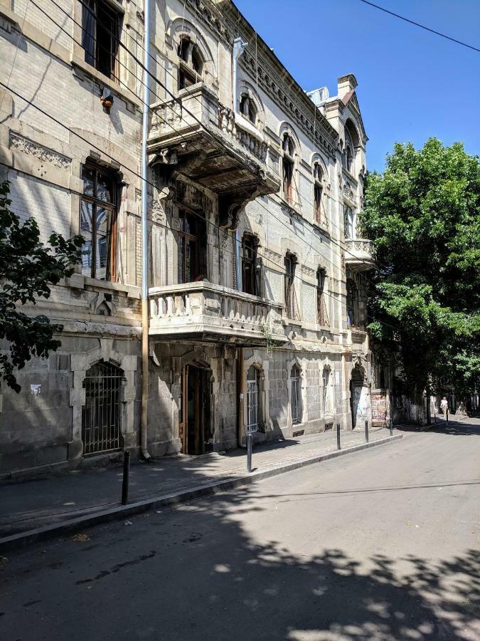 Black Tomato Tbilisi Hotel Exterior foto